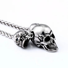 Load image into Gallery viewer, Stainless steel 3 skull pendant necklace
