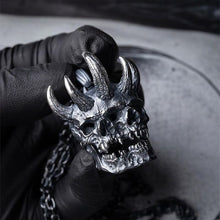 Charger l&#39;image dans la galerie, Nouveauté : Collier avec pendentif Double tête de mort en acier inoxydable
