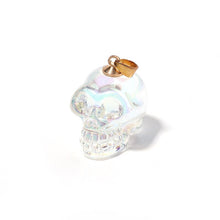 Charger l&#39;image dans la galerie, Nouveauté superbe pendentif tête de mort / crâne en verre. Différentes couleurs
